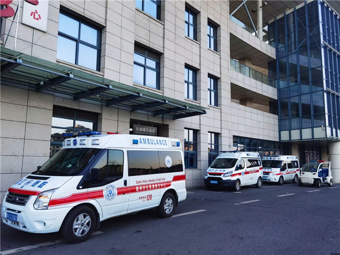 陈巴尔虎救护车出租服务案例4